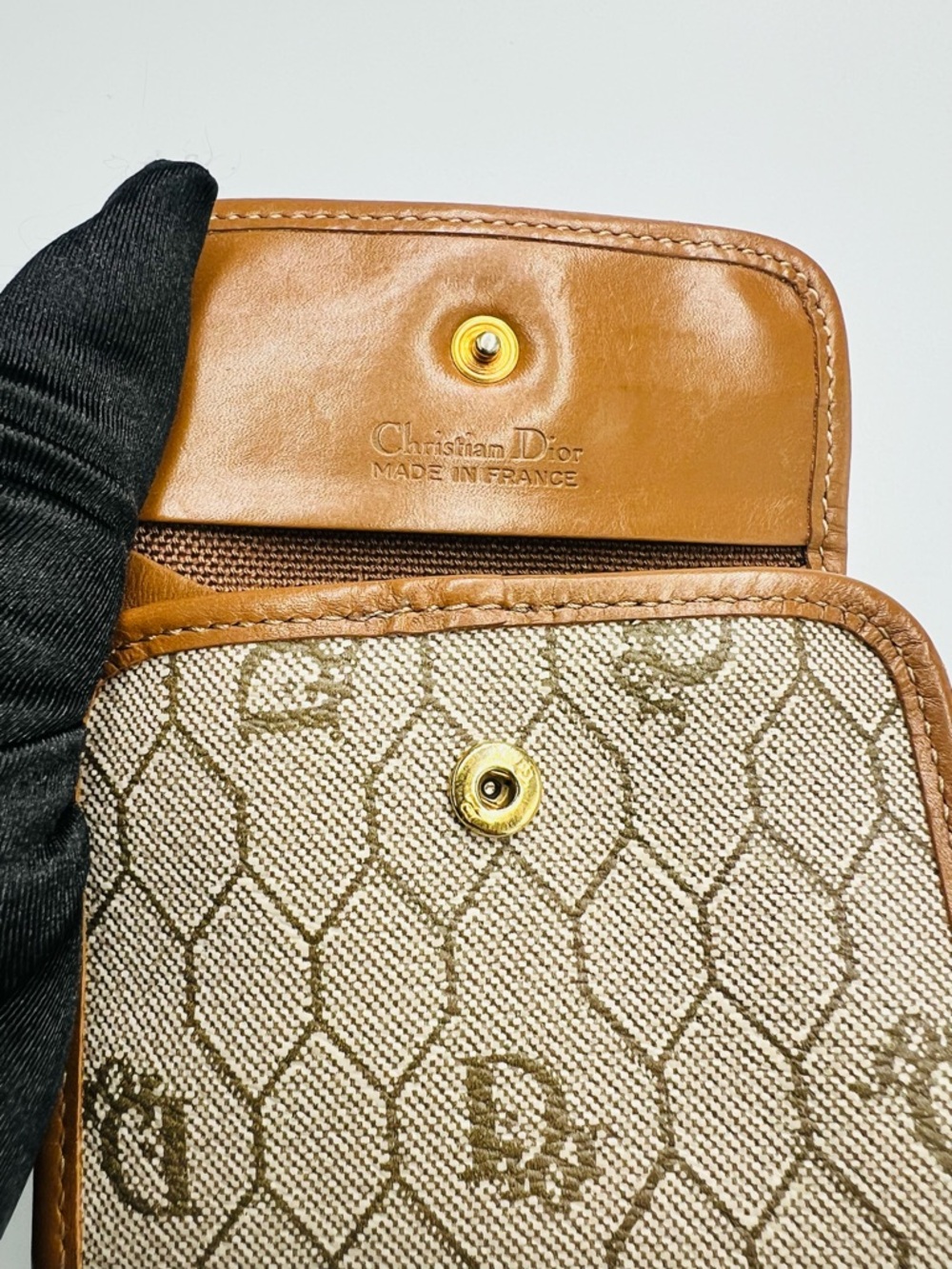 Christian Dior Honeycomb Coin Purse - Picture 6 of 9